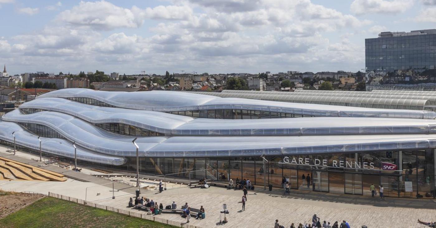 Gare de Rennes - C20 - Hygiène beauté, Equipement de la maison, Prêt à porter